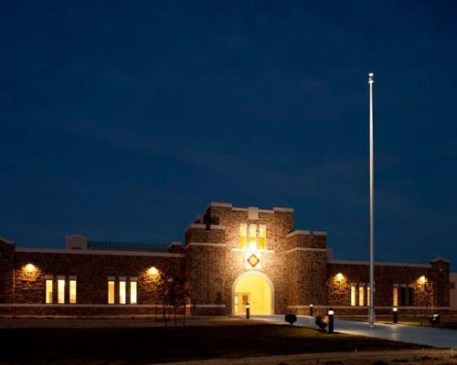 Nighttime exterior photo of Armed Forces Reserve Center